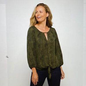 NWT Dark Green patterned Blouse